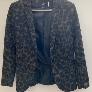 Green/black leopard print H&M blazer